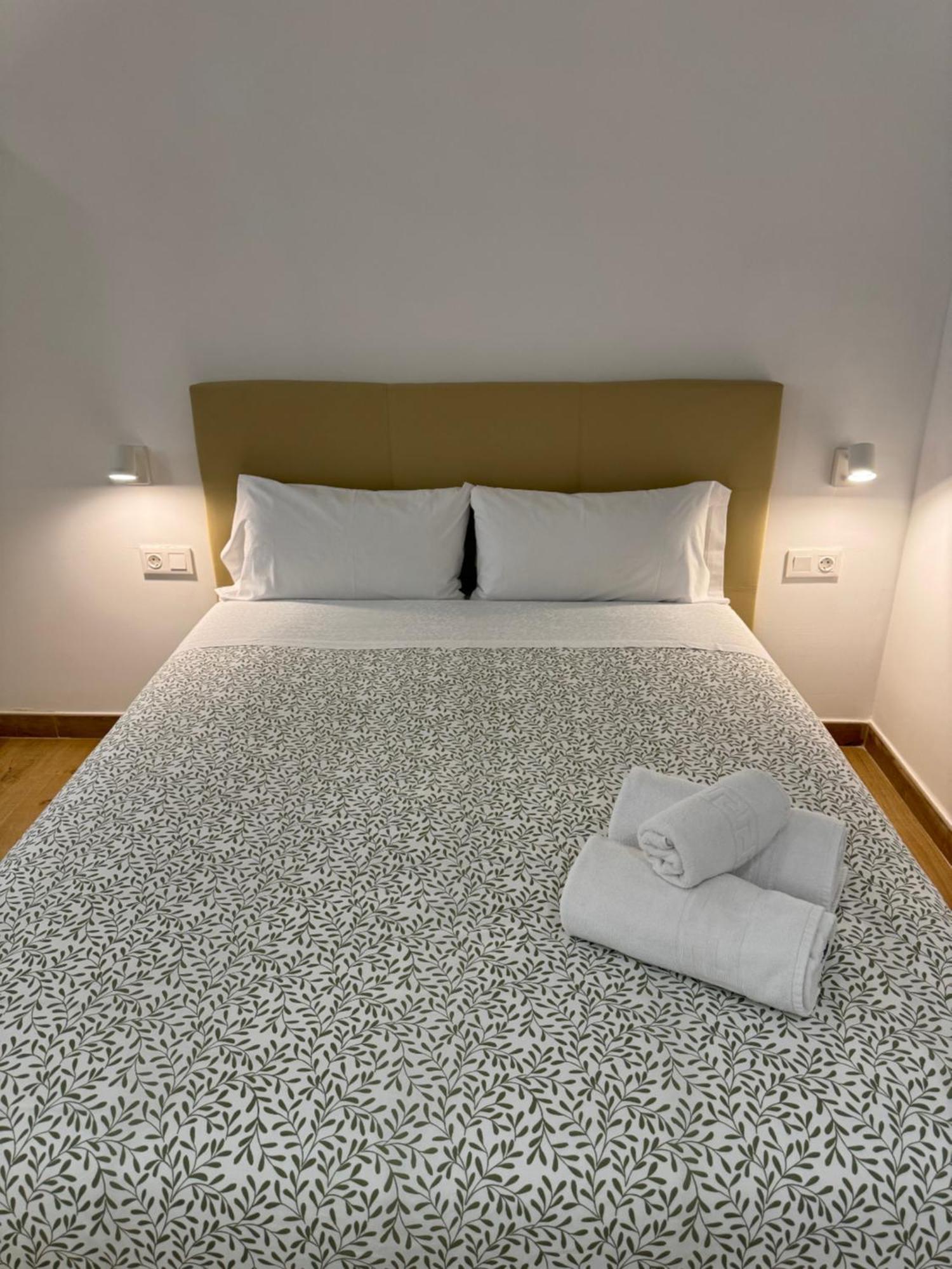 Alderete Suites Malaga Zewnętrze zdjęcie