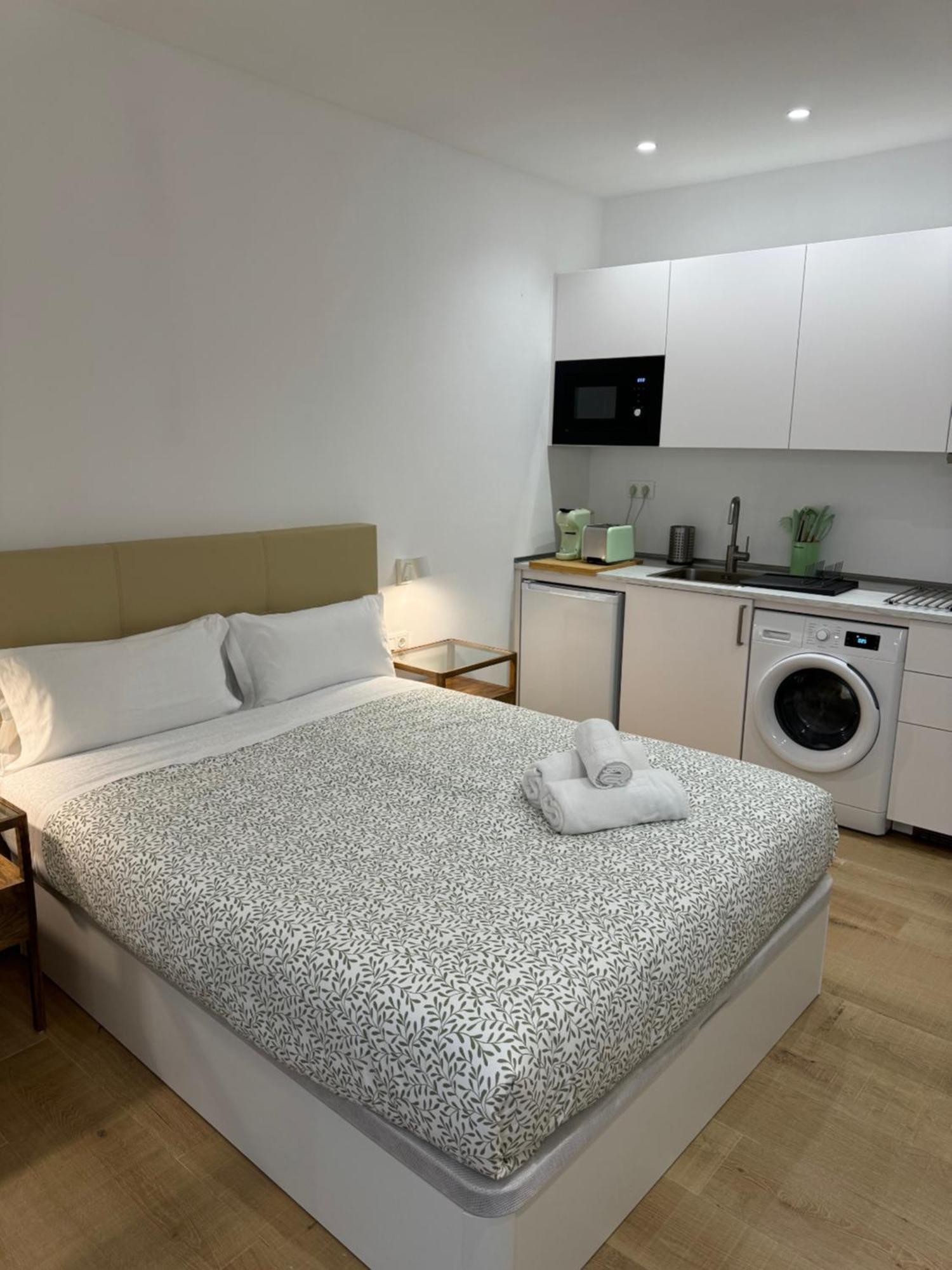 Alderete Suites Malaga Zewnętrze zdjęcie