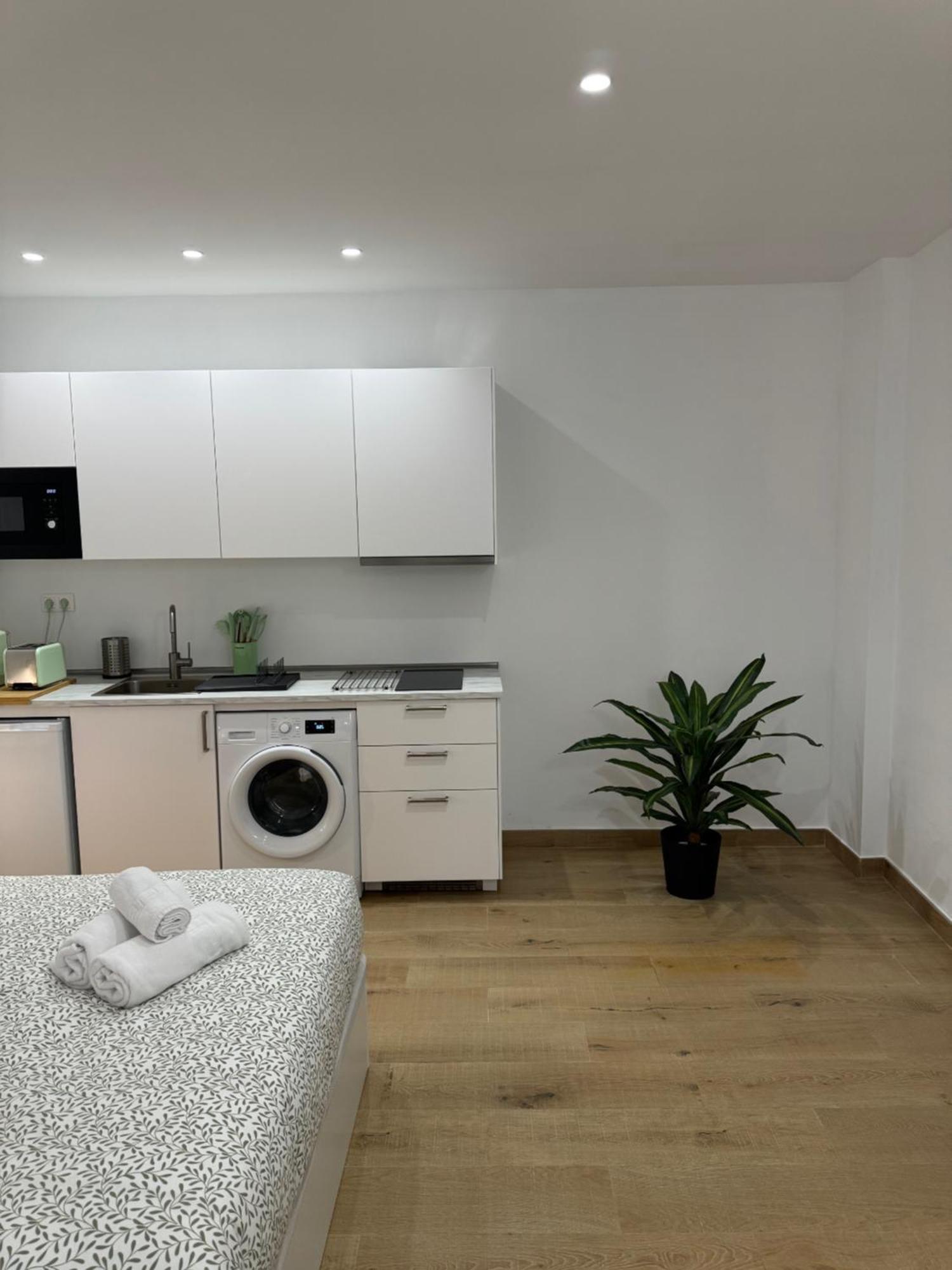 Alderete Suites Malaga Zewnętrze zdjęcie