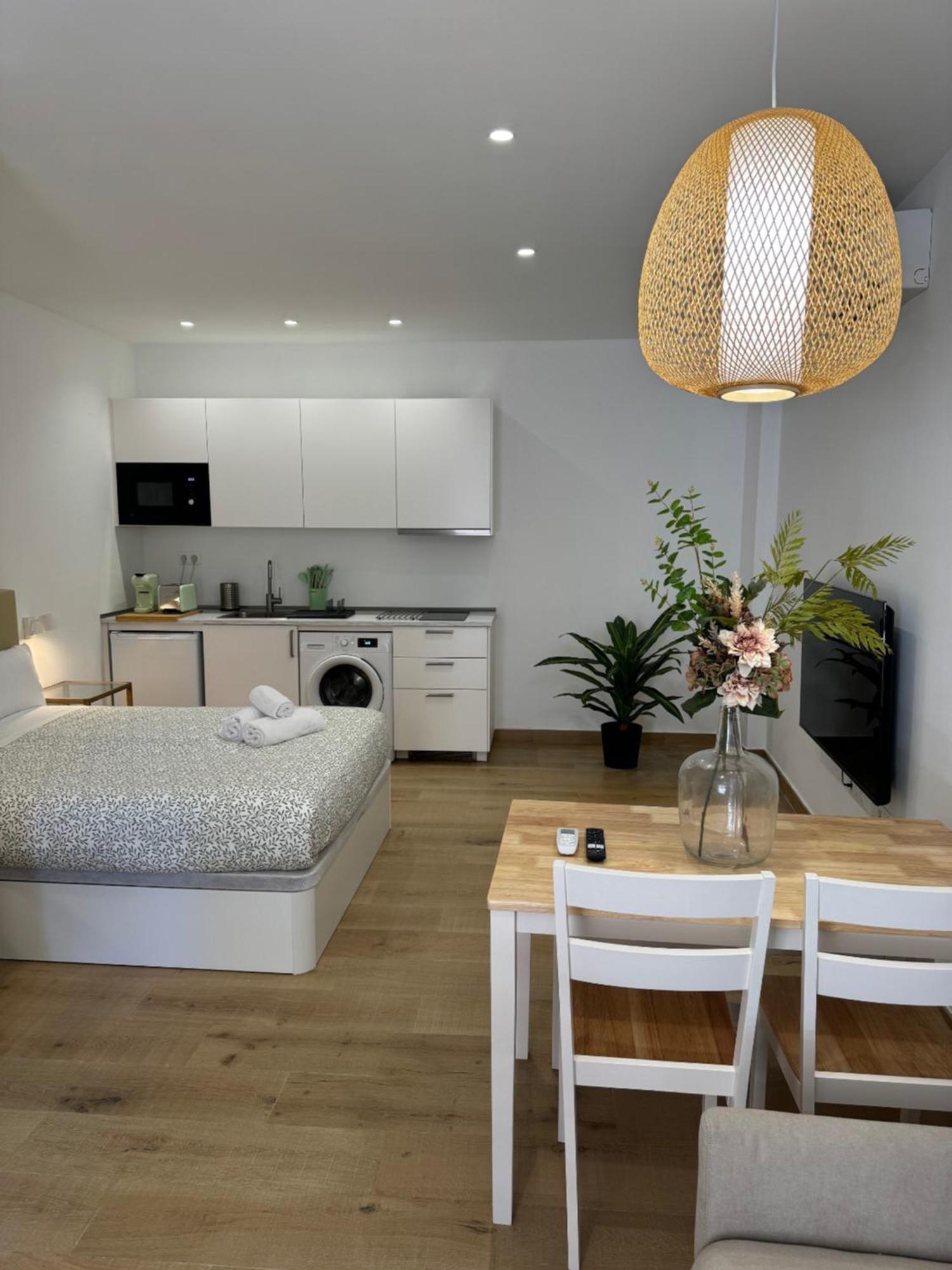 Alderete Suites Malaga Zewnętrze zdjęcie