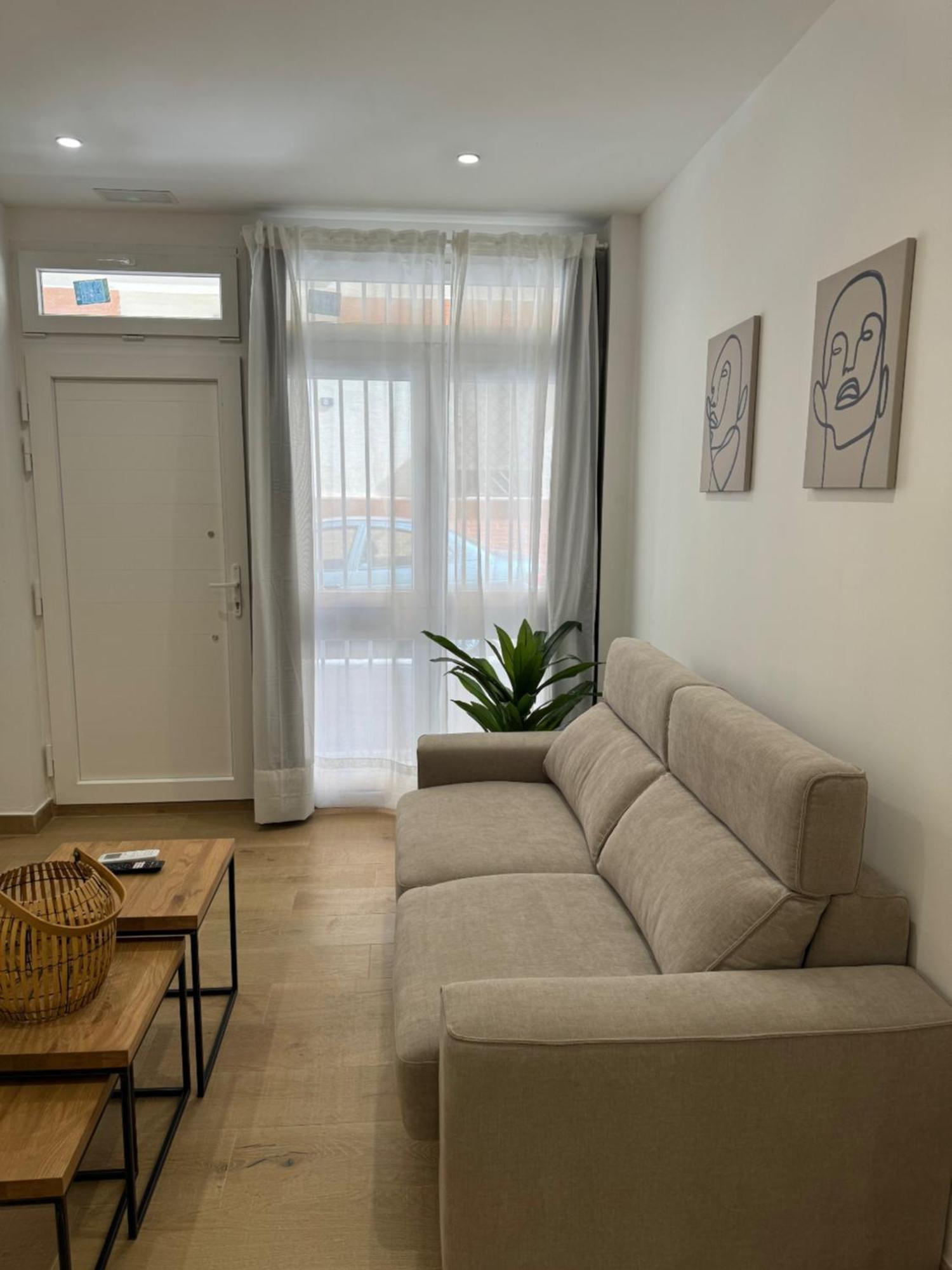 Alderete Suites Malaga Zewnętrze zdjęcie