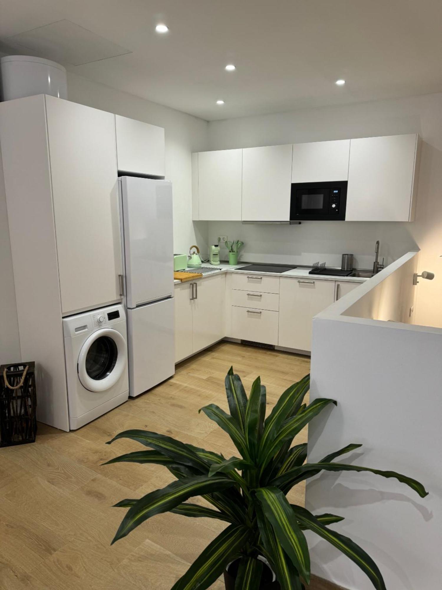 Alderete Suites Malaga Zewnętrze zdjęcie
