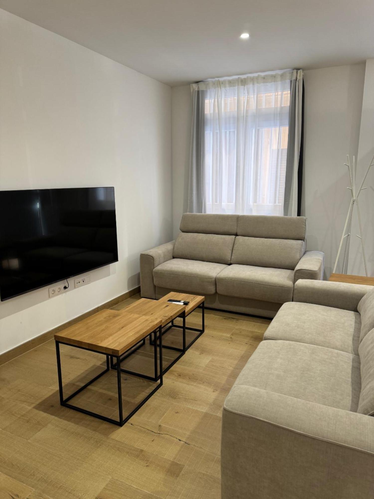 Alderete Suites Malaga Zewnętrze zdjęcie